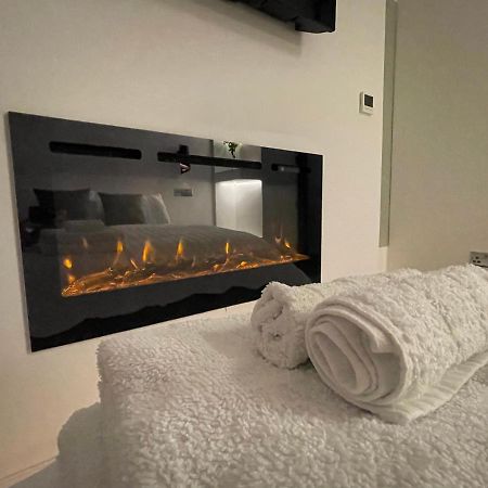 Luxury Apartment Edinburgh Centre With Steam Room Exterior photo