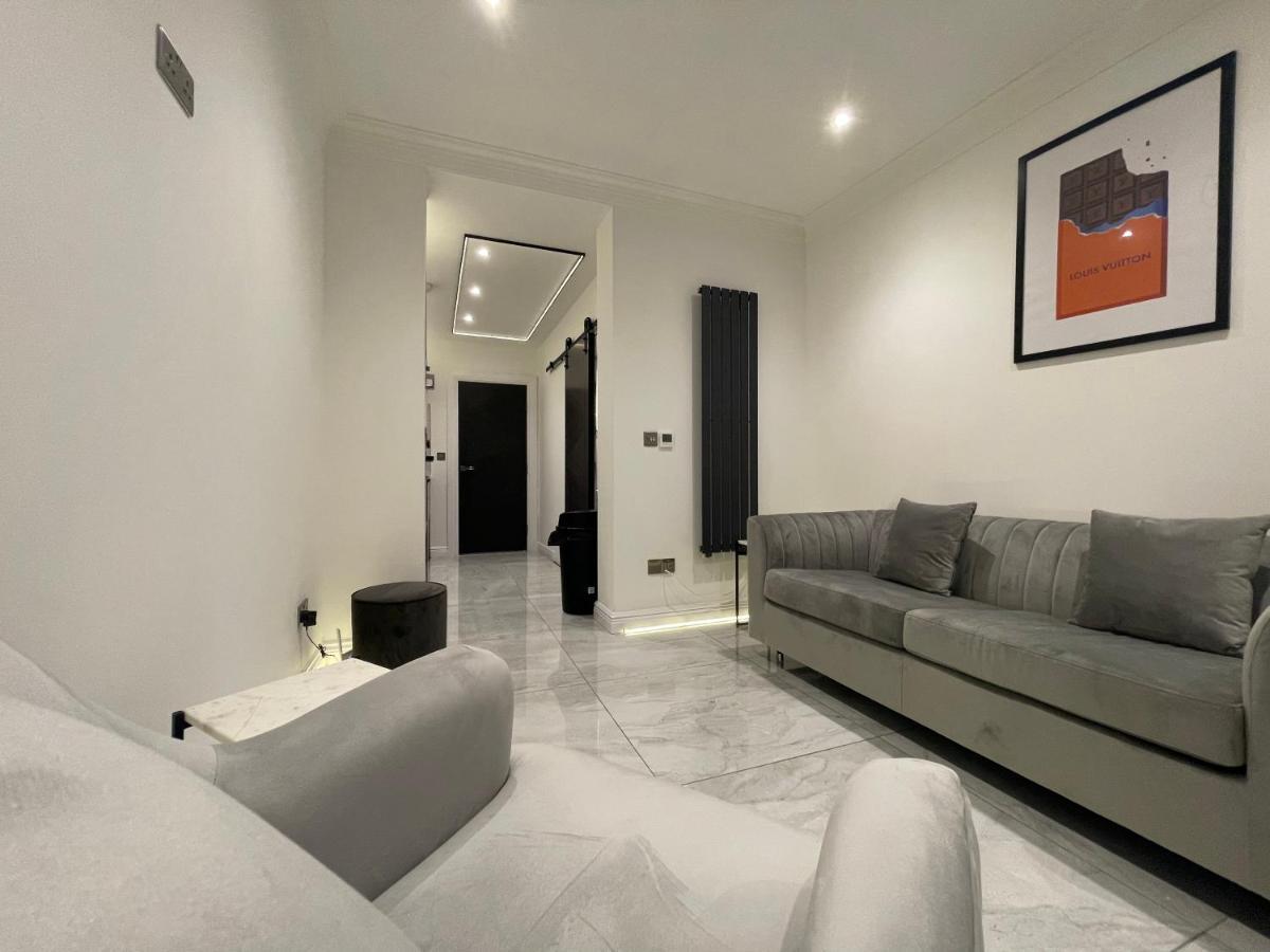 Luxury Apartment Edinburgh Centre With Steam Room Exterior photo