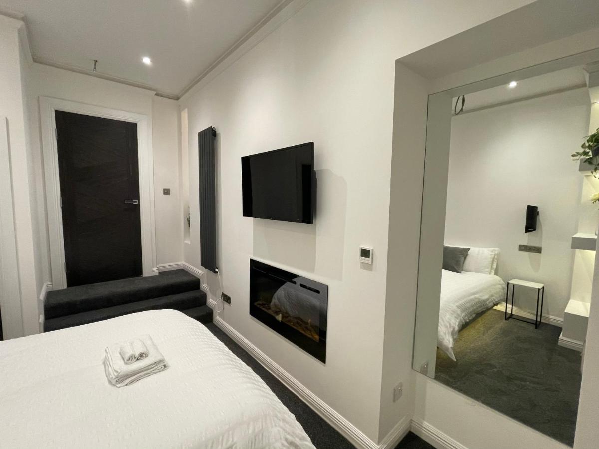 Luxury Apartment Edinburgh Centre With Steam Room Exterior photo
